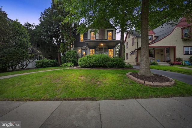 904 Alexander Ave, Drexel Hill, PA 19026 - view of front facade with a yard and a porch