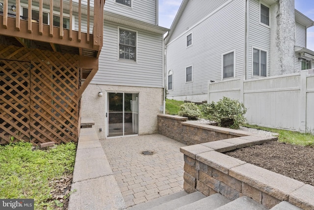 583 Upland St, Pottstown, PA 19464 - view of patio