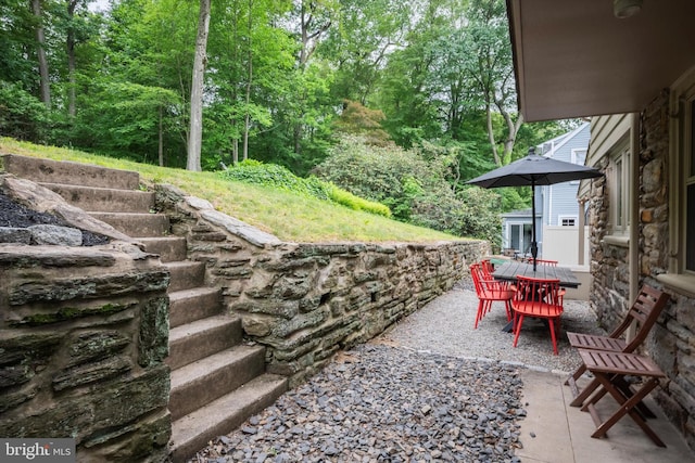 122 Waverly Rd, Wyncote, PA 19095 - view of patio / terrace featuring outdoor dining space