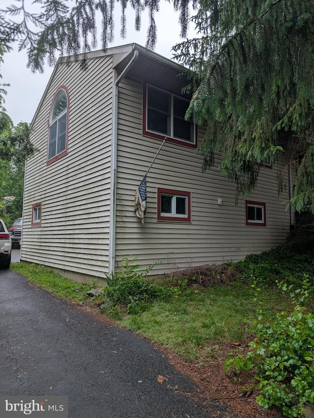 42 Beaver Ave, Enola, PA 17025 - view of property exterior