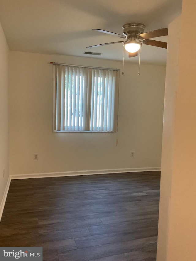 1002 Brinker Dr Unit 101, Hagerstown, MD 21740 - empty room featuring dark wood finished floors and ceiling fan
