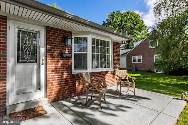 105 Lombardy Dr, Wallingford, PA 19086 - view of patio featuring cooling unit