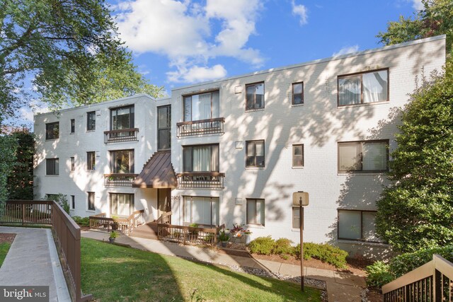 2605 39th St NW Unit 303, Washington, DC 20007 - view of property