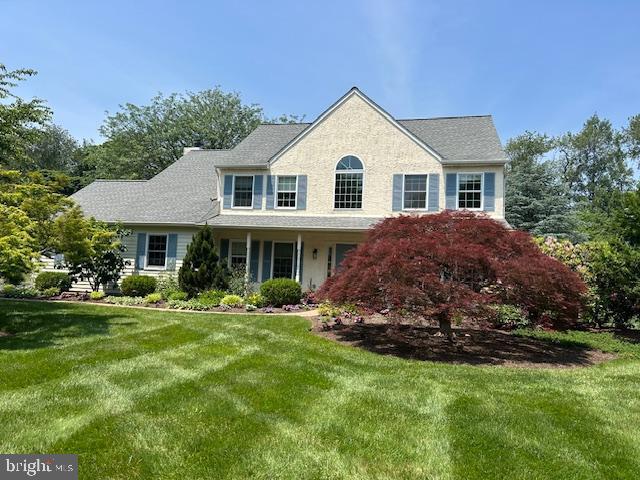 3781 Brookcroft Ln, Garnet Valley, PA 19060 - view of front of house featuring a front yard