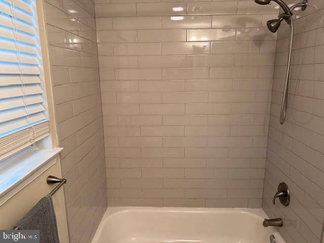 10024 Park Woods Ln, Burke, VA 22015 - full bathroom with tub / shower combination