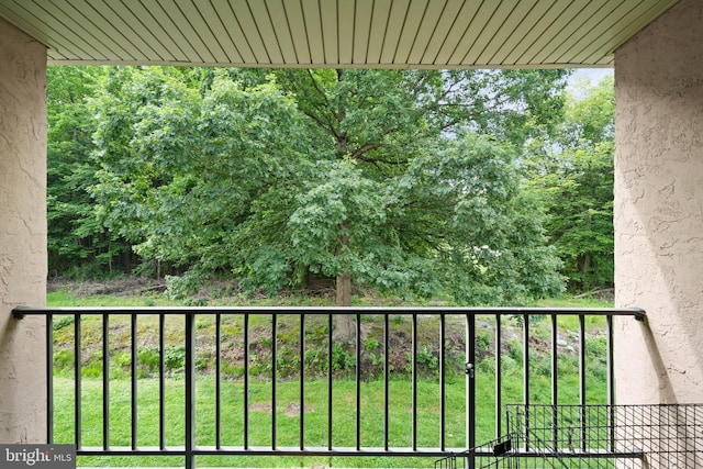 1210 Chelmsford Cir Unit 1210, Newark, DE 19713 - view of balcony