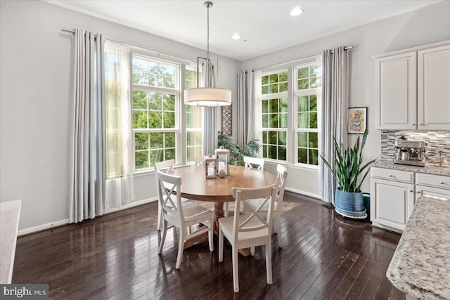 6808 Rehnquist Ct, New Market, MD 21774 - dining space featuring dark wood-style flooring, baseboards, and recessed lighting