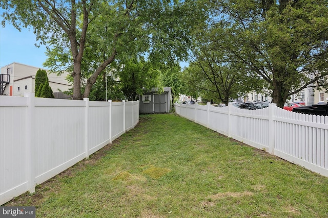 534 Spring Mill Ave, Conshohocken, PA 19428 - view of yard