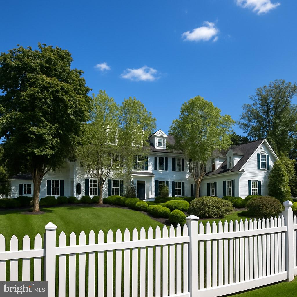 420 Kings Hwy W, Haddonfield, NJ 08033 - view of colonial house