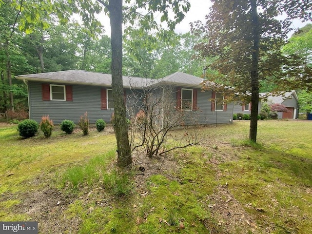 10 Stevens Ln, Tabernacle, NJ 08088 - single story home with a front lawn