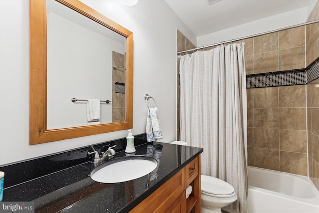 422 Hamilton St NW, Washington, DC 20011 - full bathroom with vanity, toilet, and shower / tub combo