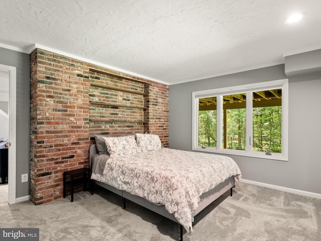 2762 Horseshoe Trl, Chester Springs, PA 19425 - bedroom with carpet and a textured ceiling