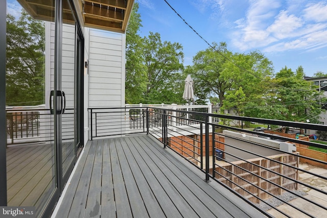 3802 T St NW, Washington, DC 20007 - view of wooden deck