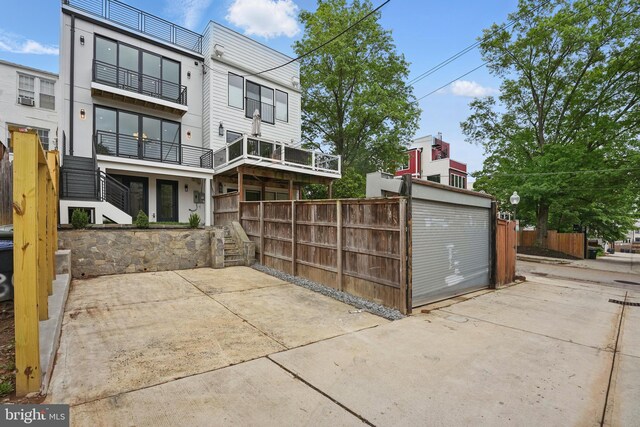 3802 T St NW, Washington, DC 20007 - back of property with stairs