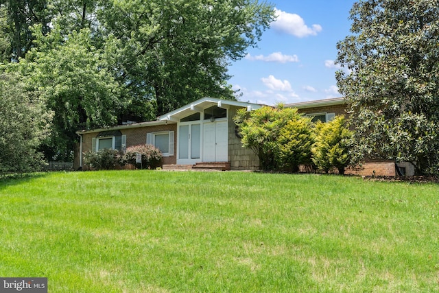 52 Golden Maple Ln, Maurertown, VA 22644 - view of front of house featuring a front lawn and brick siding