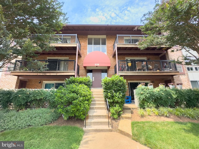 218 Locust St SE Unit 151, Vienna, VA 22180 - view of apartment building / complex