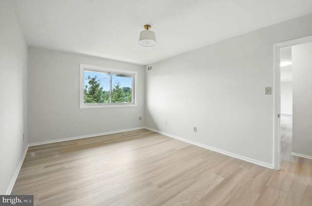 218 Locust St SE Unit 151, Vienna, VA 22180 - empty room with light wood-style floors