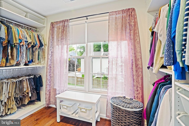 408 Maravista Ct, Silver Spring, MD 20905 - walk in closet featuring wood finished floors