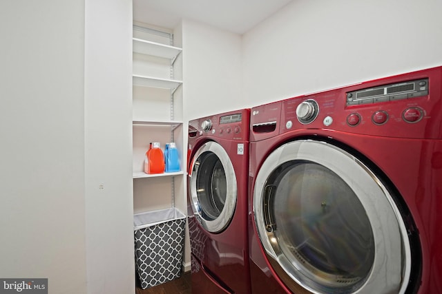 408 Maravista Ct, Silver Spring, MD 20905 - laundry room featuring separate washer and dryer and wood finished floors