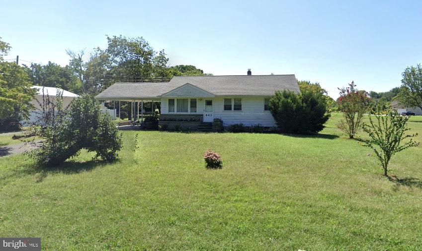 643 S Egg Harbor Rd, Hammonton, NJ 08037 - view of front of home featuring a front lawn
