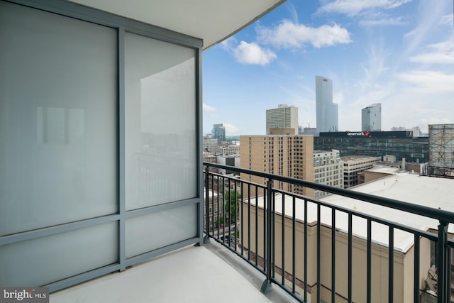 2101 Market St Unit 902, Philadelphia, PA 19103 - balcony with a city view