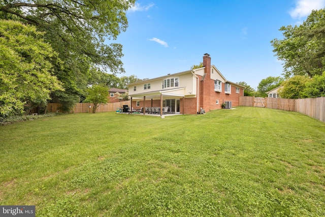 4301 Ivanhoe Pl, Alexandria, VA 22304 - view of yard with cooling unit and a patio area