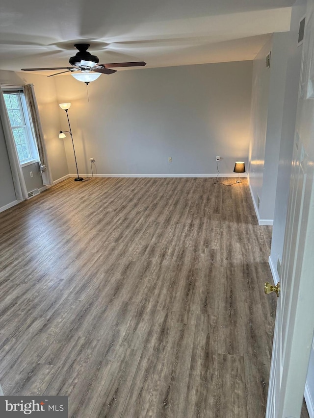 3948 Laurel Run, Columbia, PA 17512 - unfurnished room featuring wood finished floors, ceiling fan, and baseboards