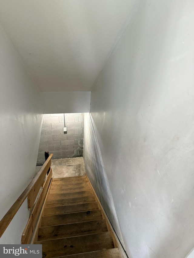3948 Laurel Run, Columbia, PA 17512 - view of staircase