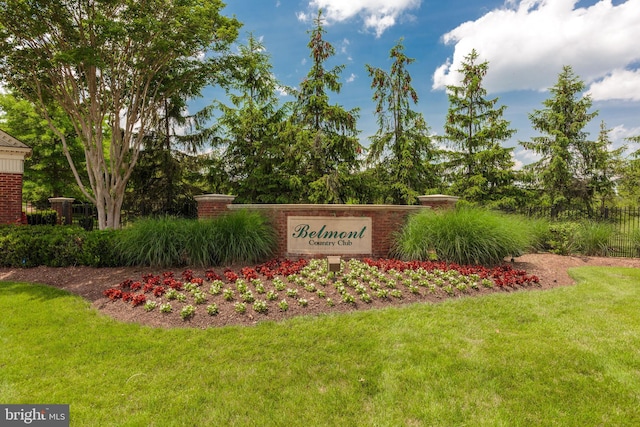 19885 Naples Lakes Ter, Ashburn, VA 20147 - community / neighborhood sign featuring a lawn