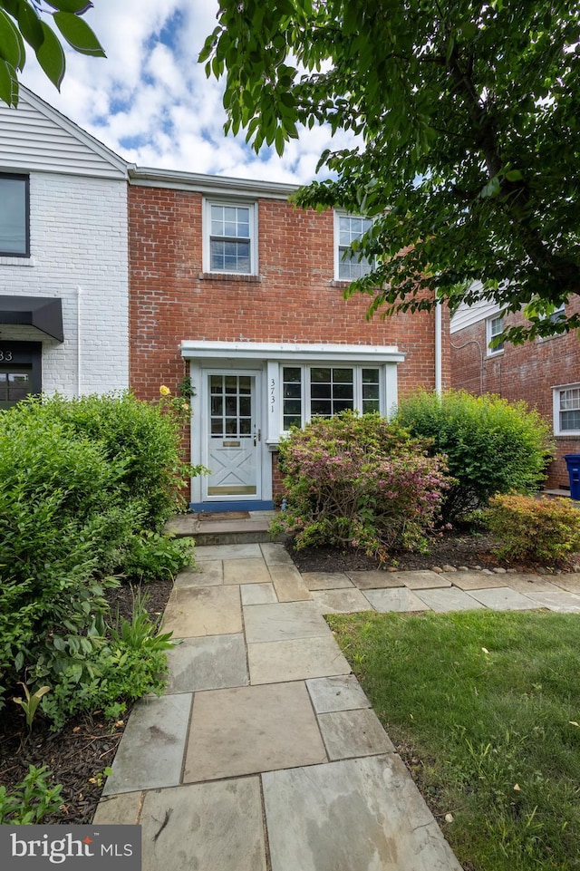 3731 6th Rd N, Arlington, VA 22203 - view of front of property with brick siding