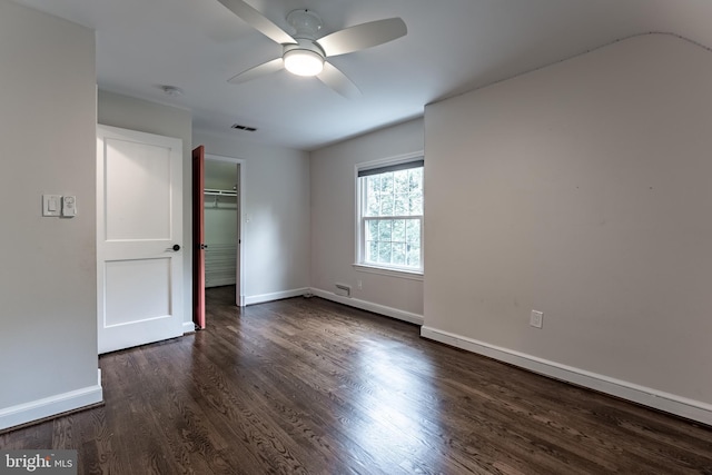 5632 Glenwood Dr, Alexandria, VA 22310 - empty room with a ceiling fan, dark wood finished floors, and a smoke detector