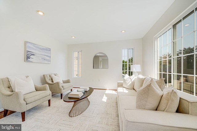 1812 N Culpeper St, Arlington, VA 22207 - living room with healthy amount of natural light, recessed lighting, and baseboards