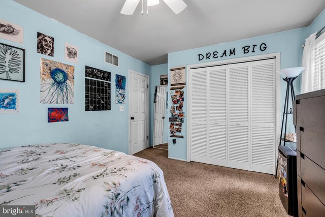 20 Elkshead Ter, Hamilton, NJ 08620 - carpeted bedroom with a closet and a ceiling fan