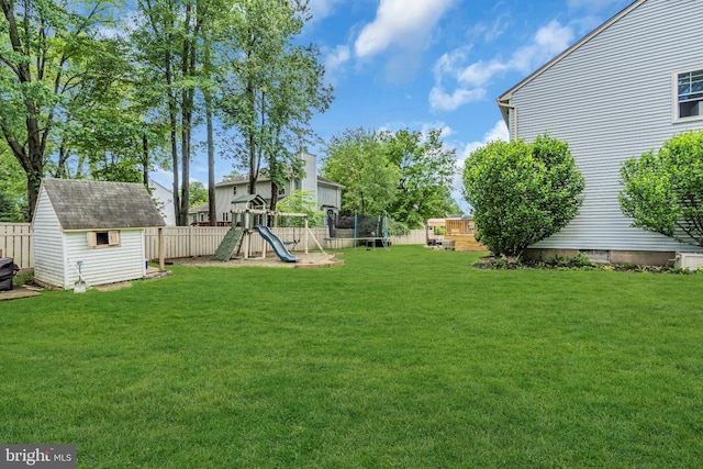 20 Elkshead Ter, Hamilton, NJ 08620 - view of yard with a trampoline and a playground