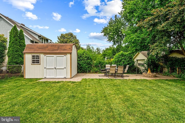 208 N Warwick Rd, Magnolia, NJ 08049 - view of yard with a patio area and a fire pit