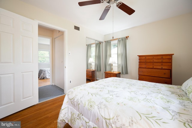 38 Gill Dr, Newark, DE 19713 - bedroom with wood finished floors, ceiling fan, and a closet