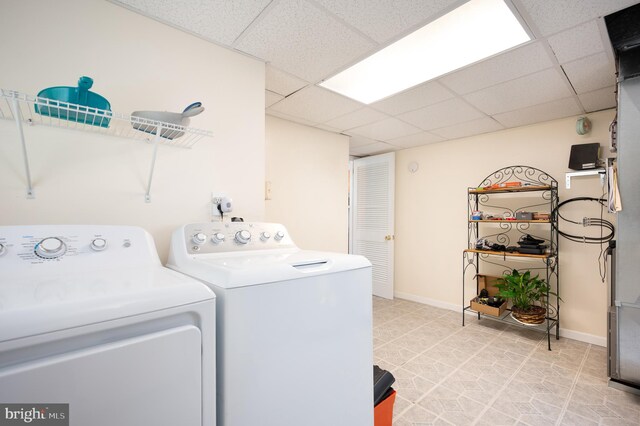 38 Gill Dr, Newark, DE 19713 - washroom featuring washer and dryer and baseboards