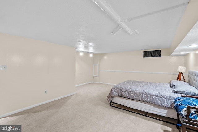 841 Mchenry St, Baltimore, MD 21230 - carpeted bedroom with baseboards