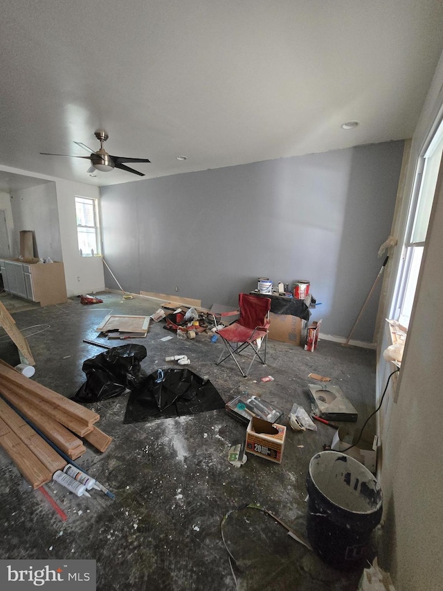 3951 N Delhi St, Philadelphia, PA 19140 - living room featuring ceiling fan