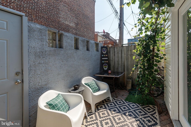 107 W Ostend St, Baltimore, MD 21230 - view of patio / terrace