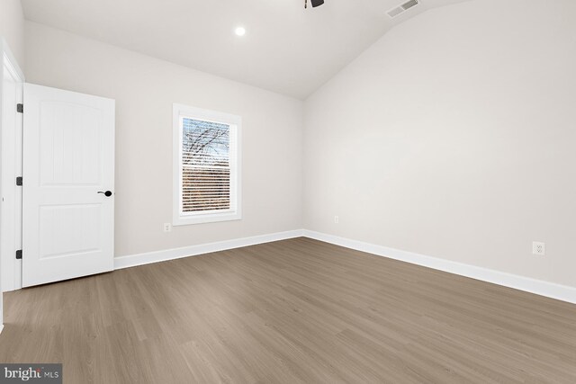 5205 Mccormick Ave, Baltimore, MD 21206 - empty room featuring wood finished floors, lofted ceiling, baseboards, recessed lighting, and a ceiling fan