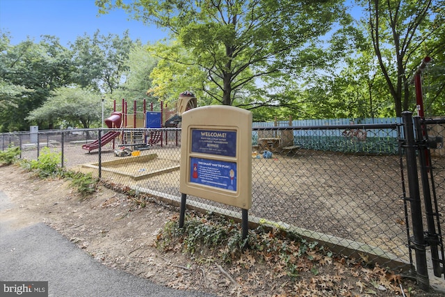 955 26th St NW Unit 512, Washington, DC 20037 - exterior view