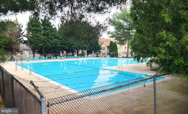 20072 Appledowre Cir Unit 237, Germantown, MD 20876 - view of community pool