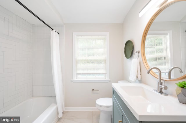 517 Worcester, Towson, MD 21286 - bathroom featuring vanity, toilet, baseboards, and shower / bath combo with shower curtain