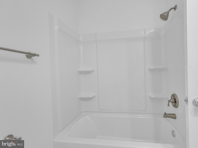 28 Sycamore Rd Unit 45, Manahawkin, NJ 08050 - full bathroom featuring  shower combination