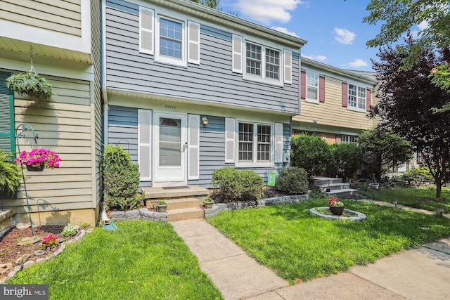 19918 Wyman Way, Germantown, MD 20874 - view of front facade with a front lawn