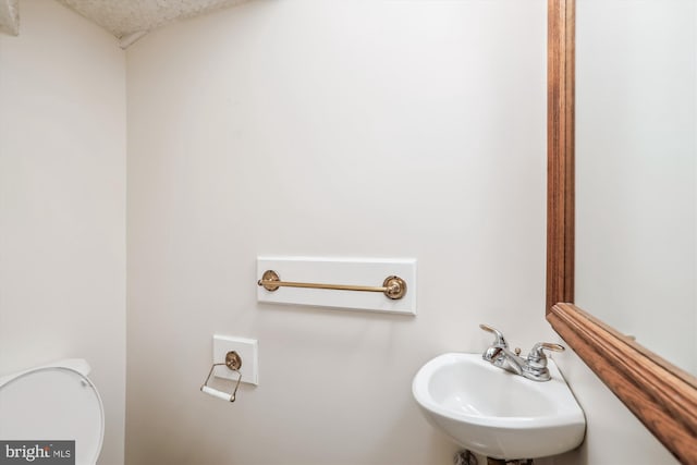 19918 Wyman Way, Germantown, MD 20874 - half bathroom with a sink and toilet