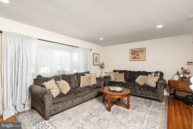 44 Rolling Ln, Hamilton, NJ 08690 - living room featuring wood finished floors and recessed lighting