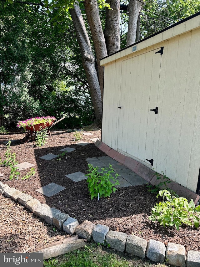 647 Aronimink Pl, Drexel Hill, PA 19026 - view of shed