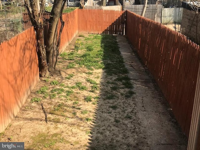 1522 Plum St, Baltimore City, MD 21226 - view of fenced backyard